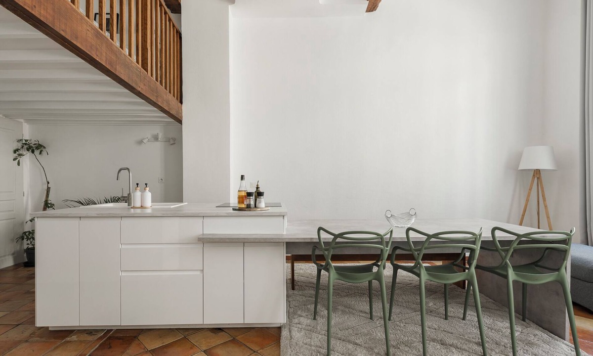 Aix-en-Provence Historic Centre Apartment | L'Authentique - A Journey to Provence