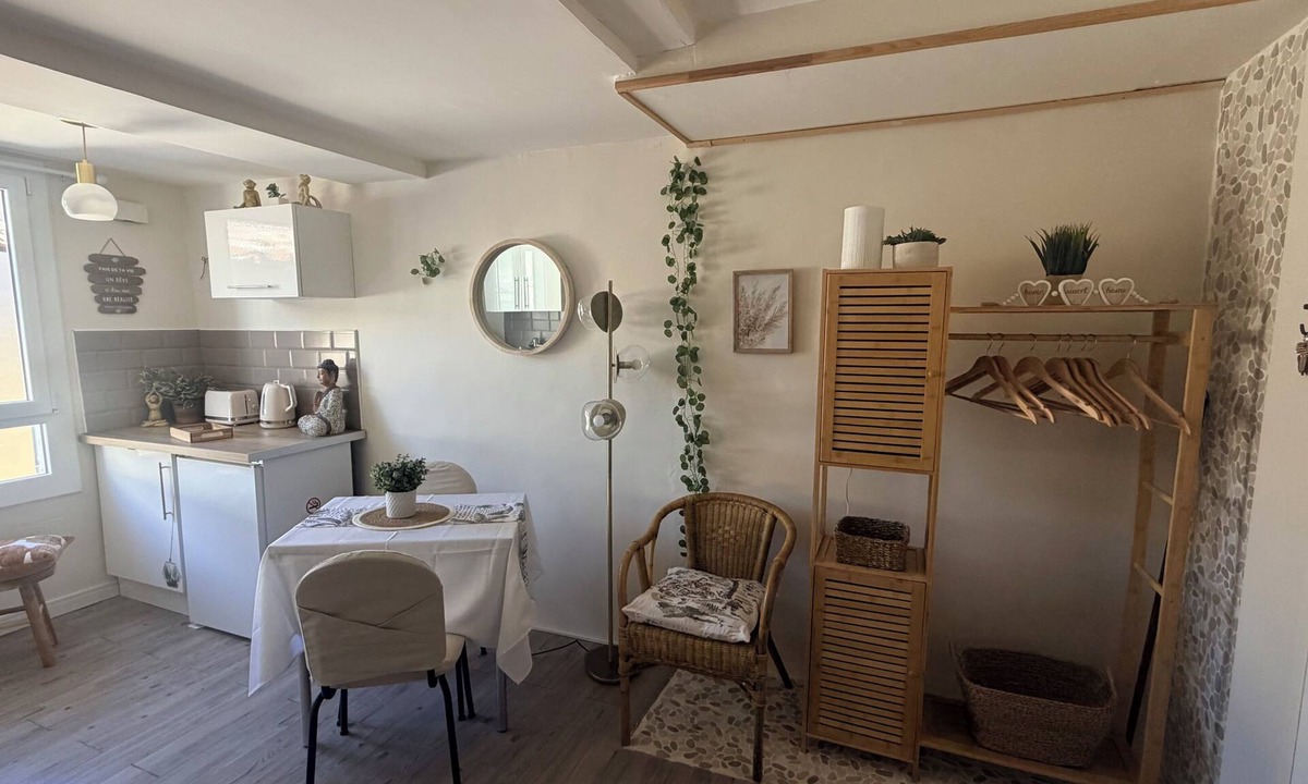 Riez Apartment | La Casa 3e