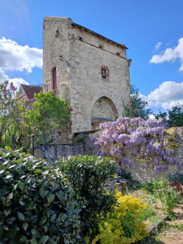 Charroux House | La Maison du Prince de Condé