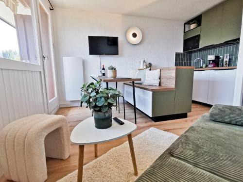 Doucy-Combelouviere Apartment | La Montagnarde avec vue imprenable - station Doucy Valmorel - 4pers