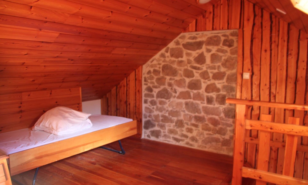 Pont-du-Fosse Bed & Breakfast | la Tarine family room