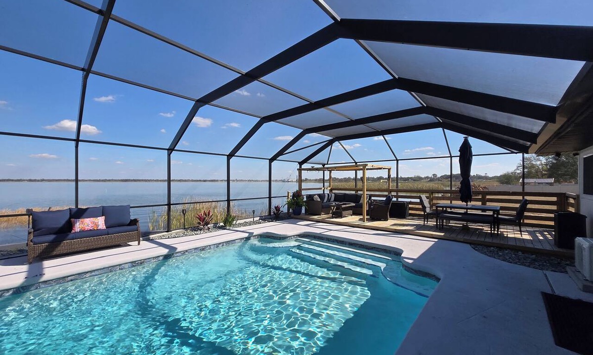 Lakeland House | Lake home with wildlife views -gorgeous sunrises & heated pool!