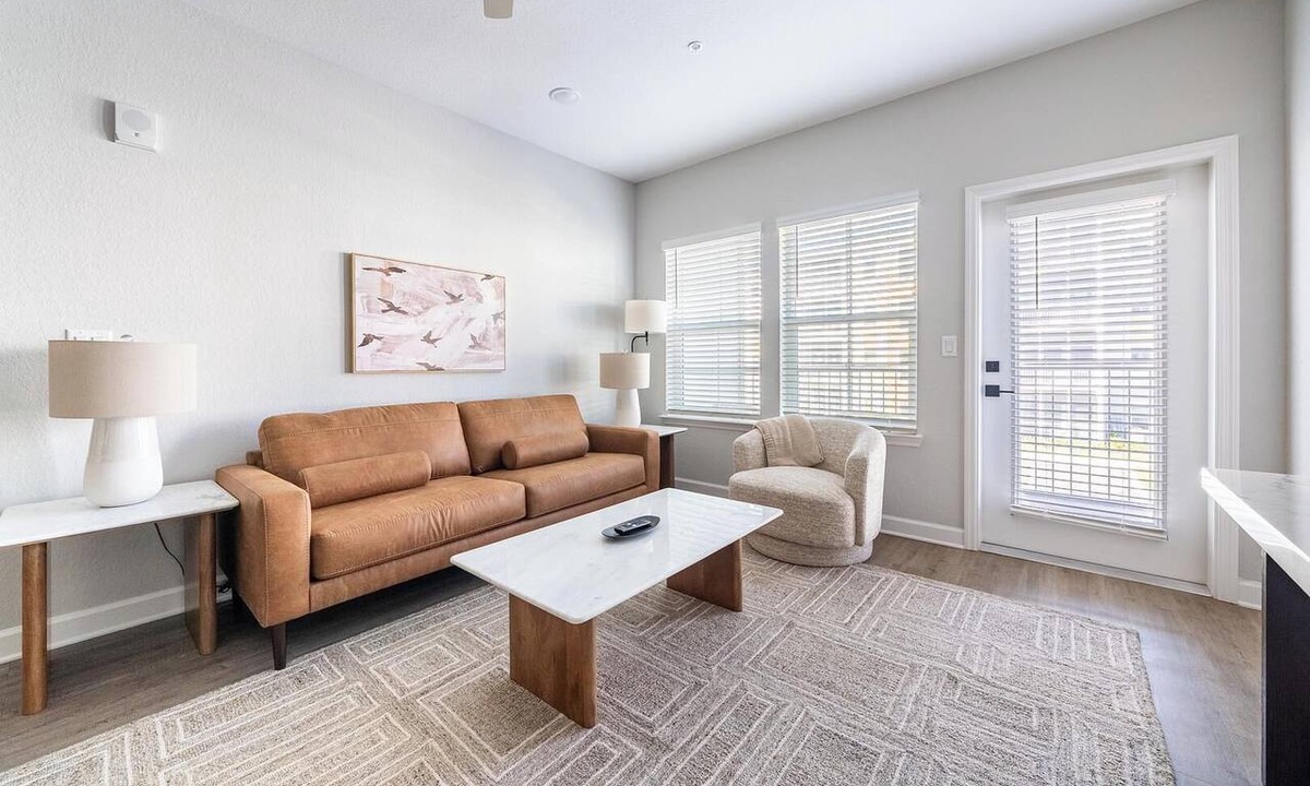 Port Malabar Apartment | Landing | Amazing 2BD, Gym, Pool