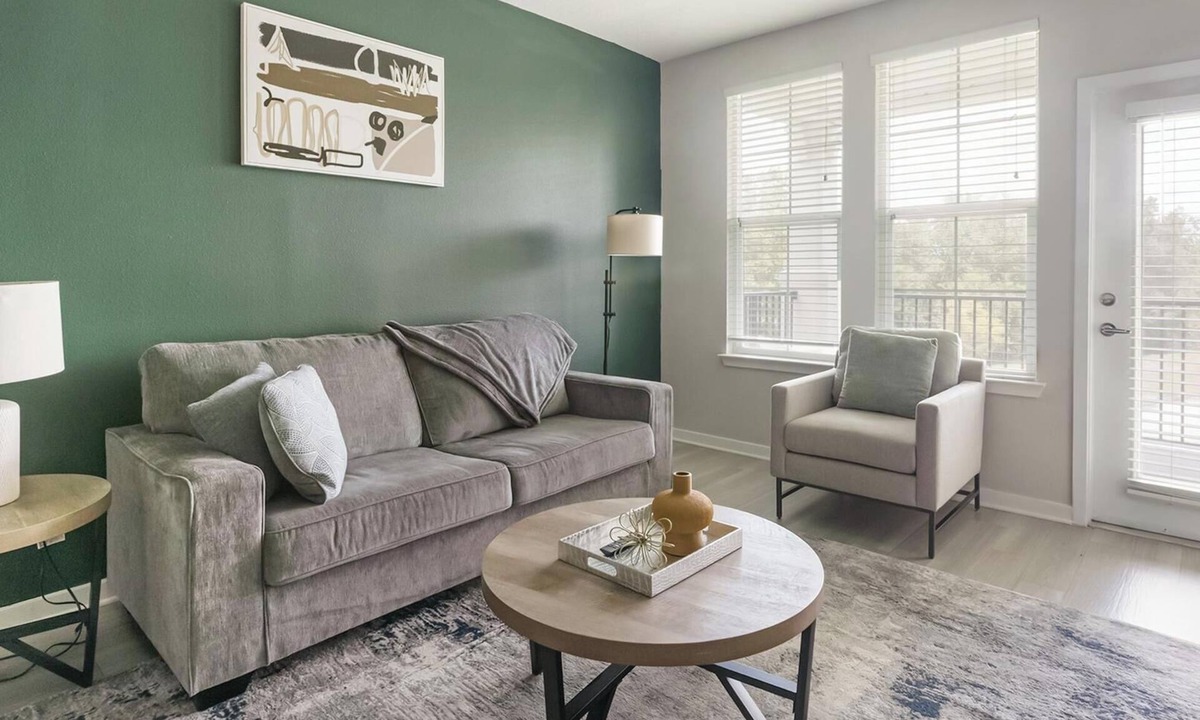 Sun City Center Apartment | Landing | Stylish 1BD, Gym