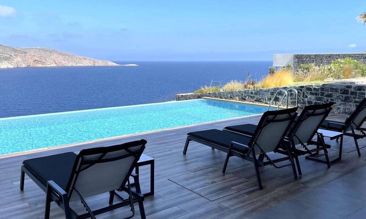 Agia Pelagia Villa | Lavish Crete Beachfront Villa | Villa Knossos Pearl | 5 Bedrooms | Breathtaking.
