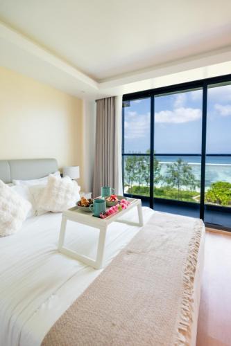 Farukolhufushi Island Apartment | Lazzlla Beachfront Oceanfront Apartments