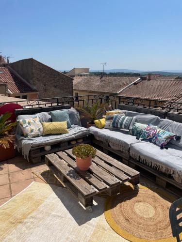 Chateauneuf-du-Pape House | Le Castel