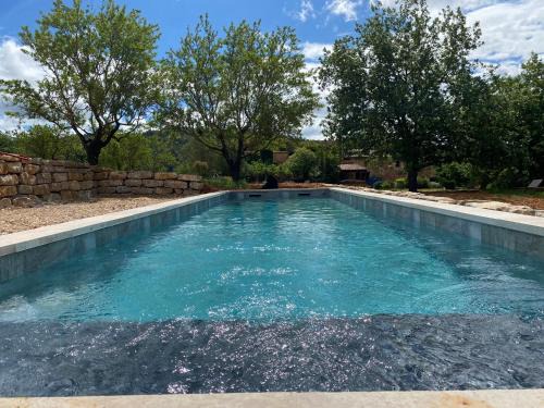 Saint-Martin-de-Bromes Bed & Breakfast | Le clos des collines