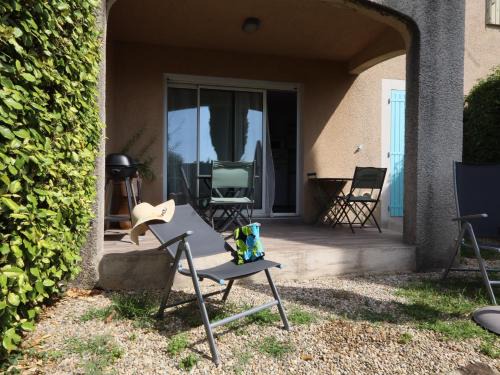 Sainte-Cecile-les-Vignes Apartment | Le Clos des Vignes - wifi piscine terrasse clim