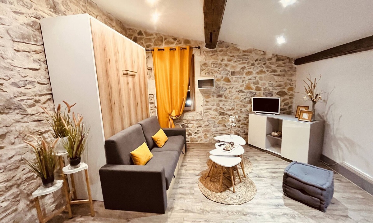 Route de Beaucaire Apartment | Le Cocon Charmant Studio