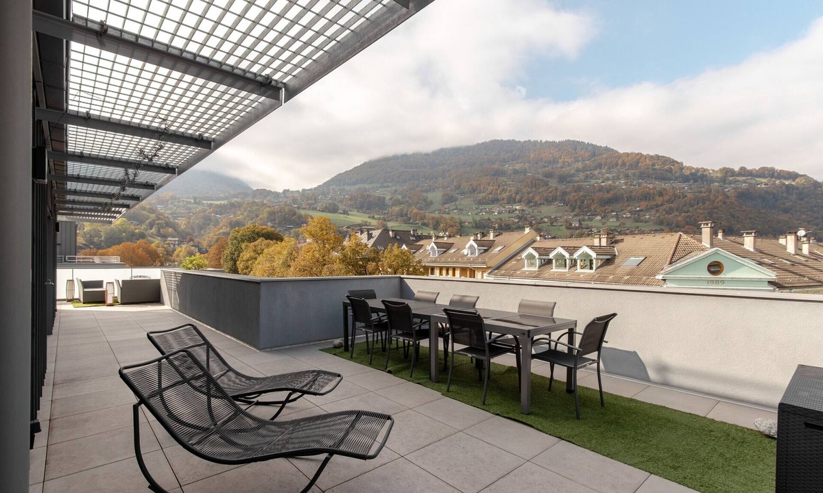 Sallanches Apartment | Le Méribel - Terrasse 83m2 - Vue Mont-Blanc