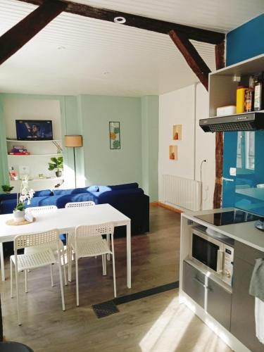La Chatre Apartment | Le Petit Refuge de Venose T2 cosy et climatisé à La Châtre