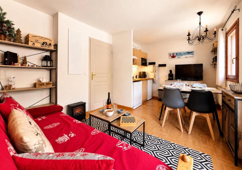 Flumet Apartment | Les Chalets Des Evettes - Appartement cozy au pied des pistes dans une résidence avec piscine MAE-6431