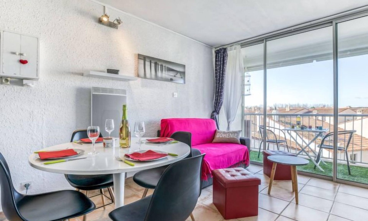 Le Grau-Du-Roi Apartment | Les Saladelles by Interhome