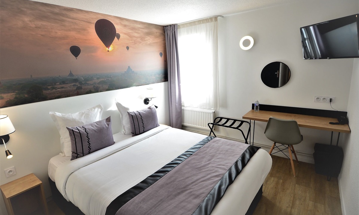 Corbas Hotel | Logis Cris Hôtel et Restaurant - Lyon Sud-Est