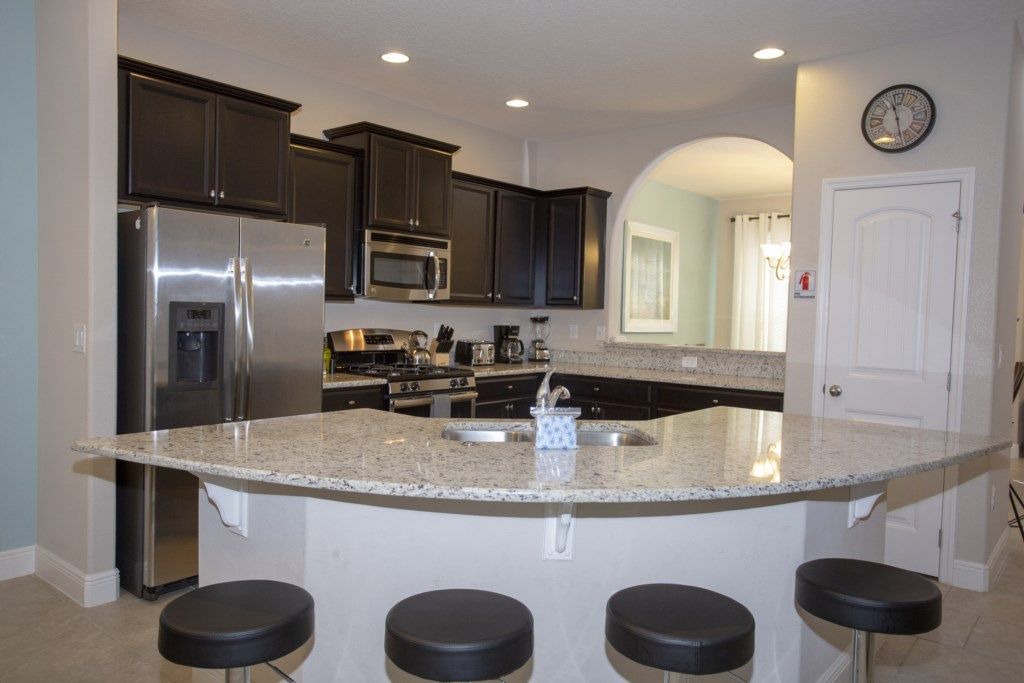 Briargrove Apartment | Lovely 6 Bed 4.5 Bath Home located in Solterra only 15 min from Disney