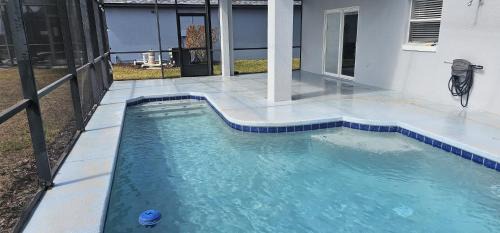 West Haven House | Luxurious 4 Bedroom Home with Pool near Disney