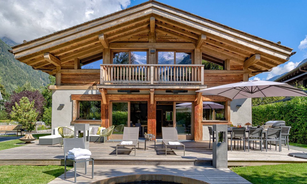 Chamonix City Centre Ski Chalet | Luxurious Chalet in the Centre of Chamonix