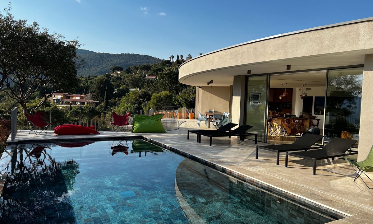 Rayol-Canadel-sur-Mer Villa | Luxurious modern villa located in the beautifull area of "Le Rayol Canadel"