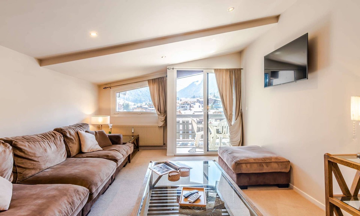 Morzine Apartment | LUXURIOUS PENTHOUSE 3 BED IN THE CENTER
