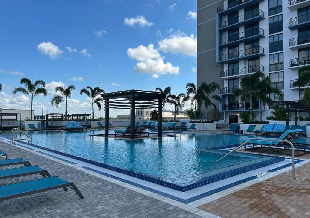 Doral Apartment | Luxury apartment in Doral miami, 1 Bd