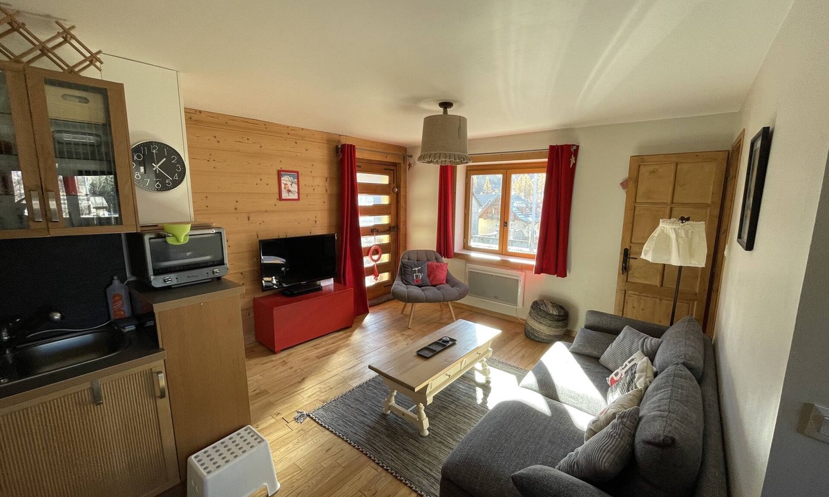 Chantemerle Apartment | Luxury F3 in chalet at the foot of the slope