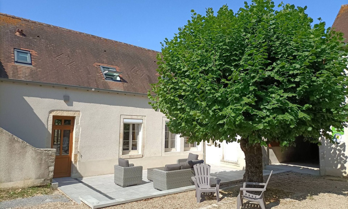 Bruere-Allichamps Cottage | Luxury Gîte by Noirlac Abbey with Private Terrace and Modern Amenities