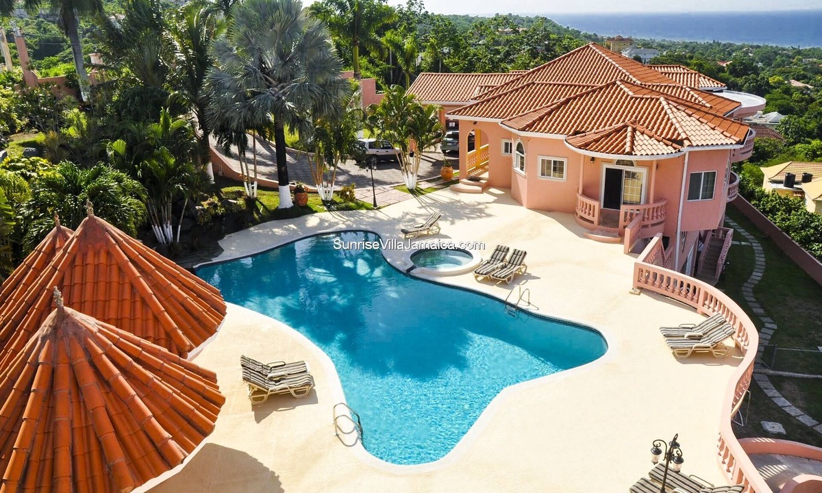Tower Isle Villa | Luxury Private Oasis w/Stunning Ocean Views, Private Pool & Chef Option