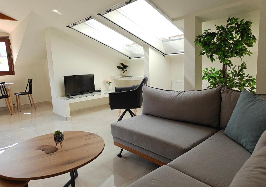 Litochoro Apartment | Luxury suite with Olympus and sea view