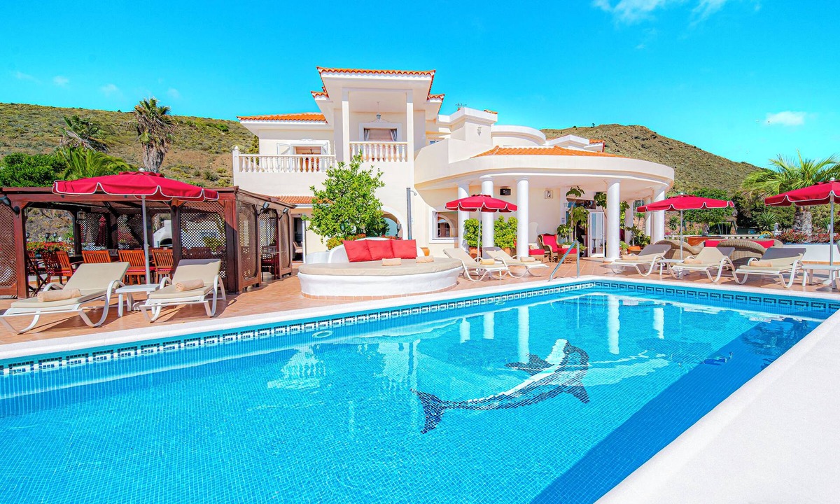 Adeje Villa | Luxury Villa Adeje | Heated Pool, Cinema, Gym & Panoramic Sea Views, Privacy