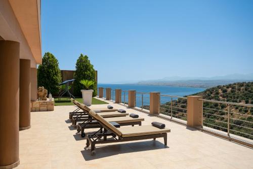Linoperamata Villa | Luxury Villa Yiorgos - Sea View & Private Pool