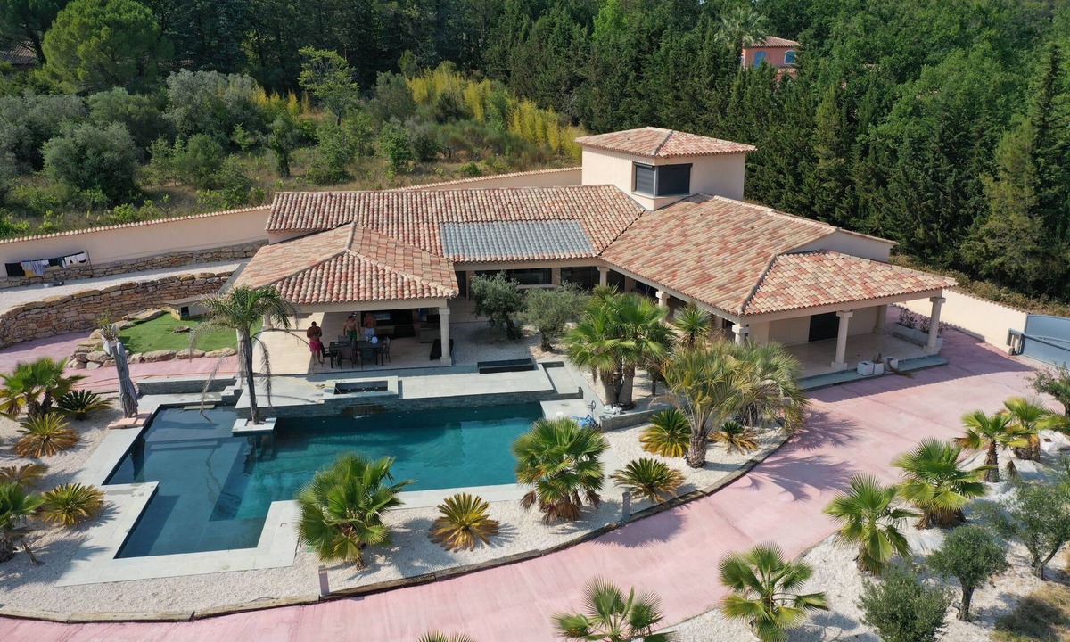Lorgues Villa | Magnificent villa with private pool, in a quiet location, ideal for families