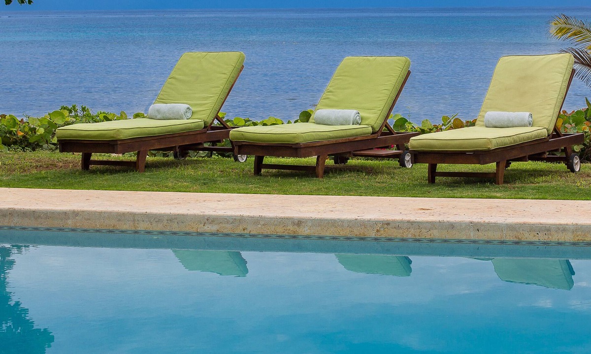 Silver Sands Villa | Mai Tai Villa, silver sand