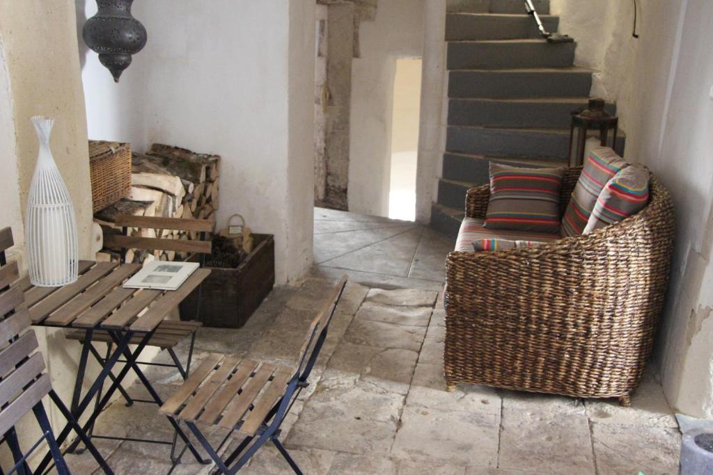Barjac House | Maison Anila
