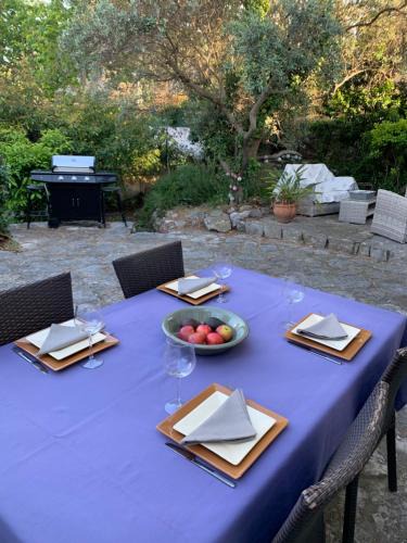 Aubagne Apartment | Maison cosy La Farigoule - Terrasse 150m2- 6 pers - Aubagne