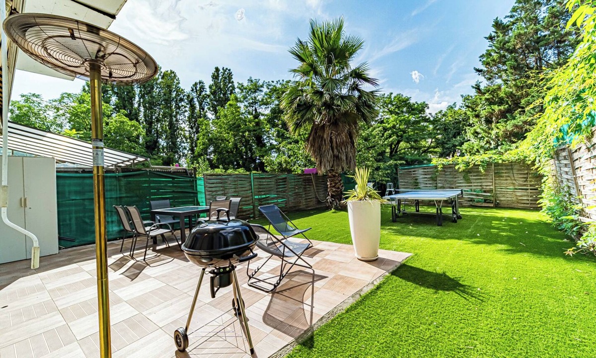 Grand Clement House | Maison frappaz