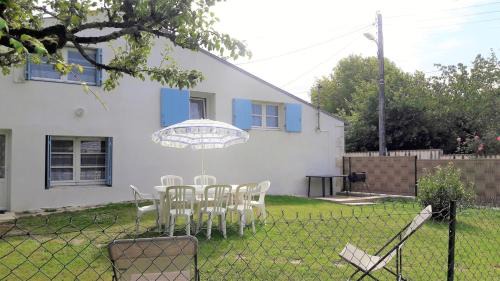 La Celle-sous-Gouzon House | Maison près des falaises