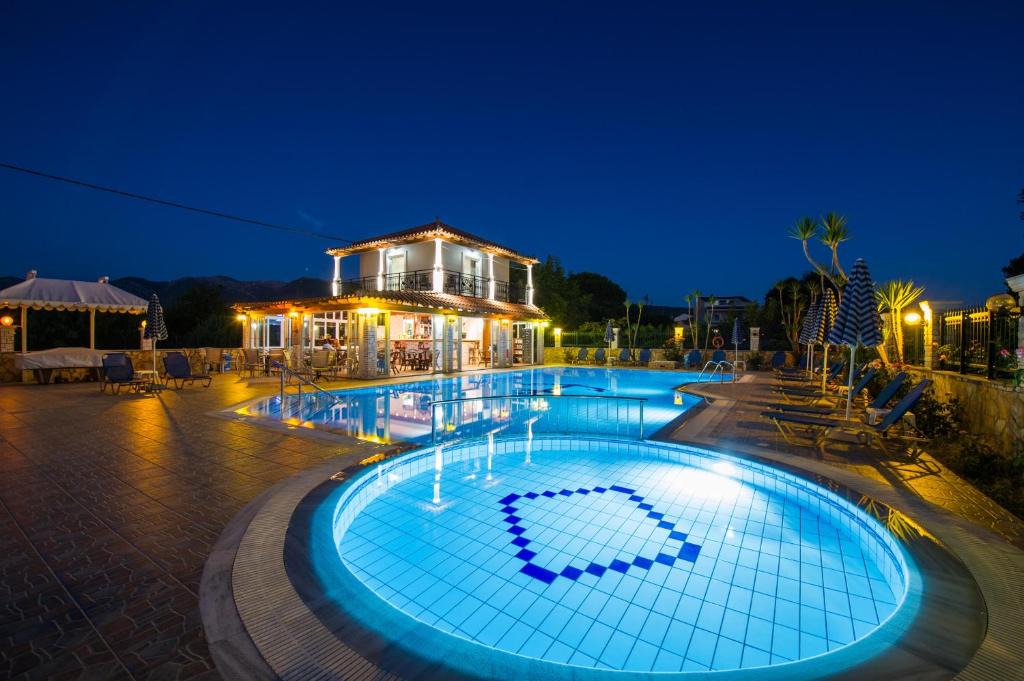 Roda Hotel | MAKIS STUDIOS