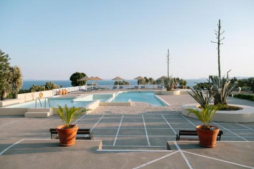 Ormos Koumeikon Hotel | Mandilada Family Village - Seaview Villas