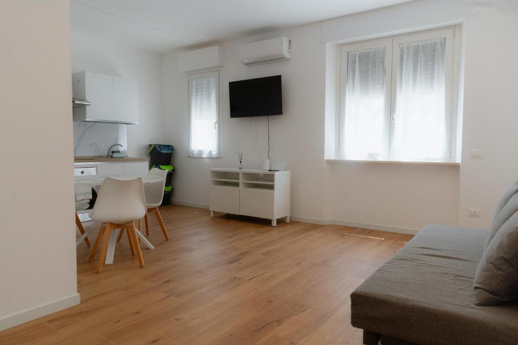 San Salvo House | Mara's home