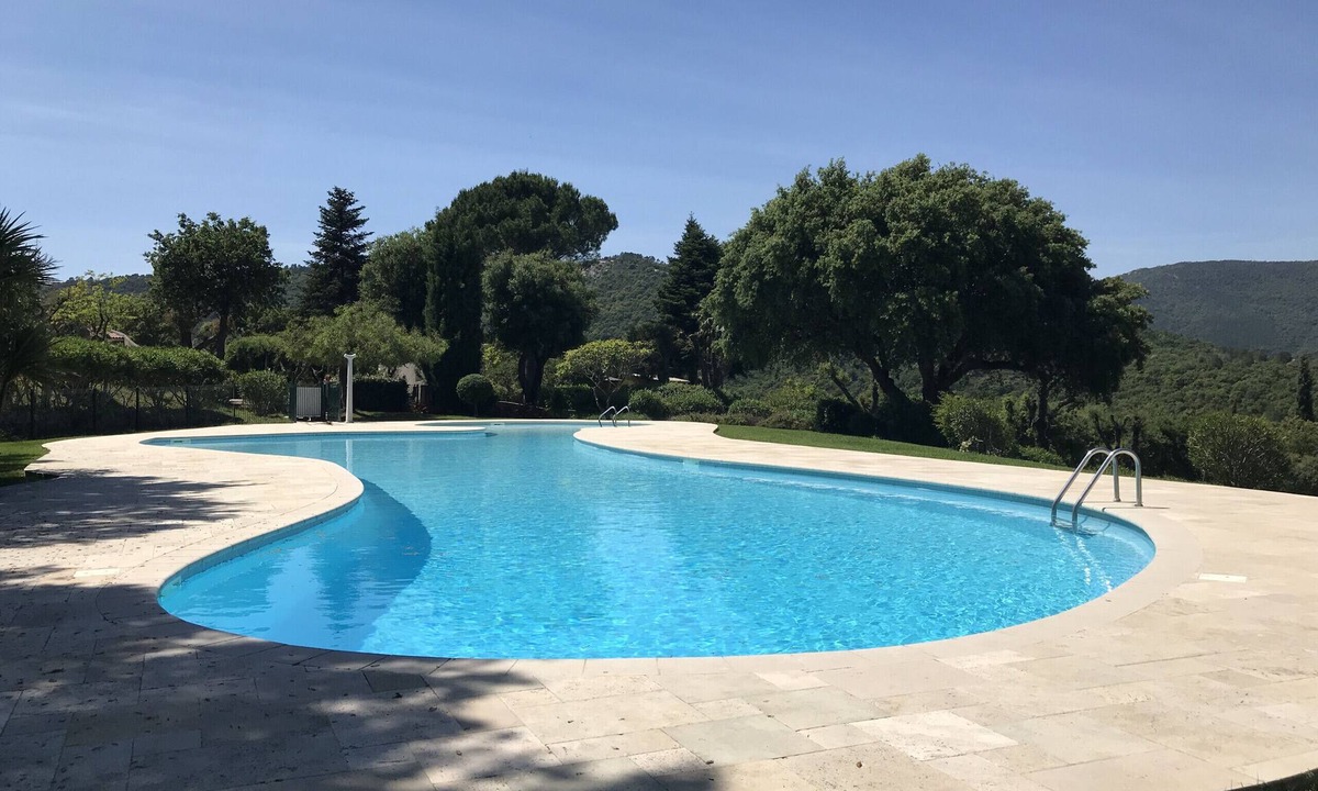 Plan-de-la-Tour House | MAZET LE LANTANIER DANS RÉSIDENCE PRIVÉE A CORIOLA