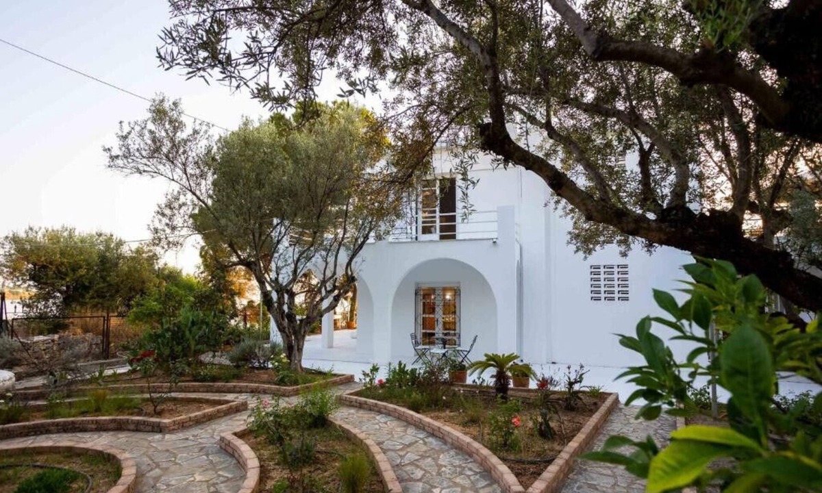 Diasella House | Messinian Seaside Villa