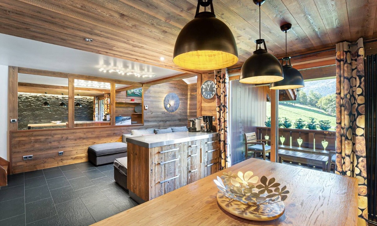 Meribel Village Apartment | Modern Duplex in Méribel Village, ski-in/ski-out access and pool