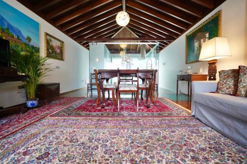 Garachico House | Modern Luxury Canarian House