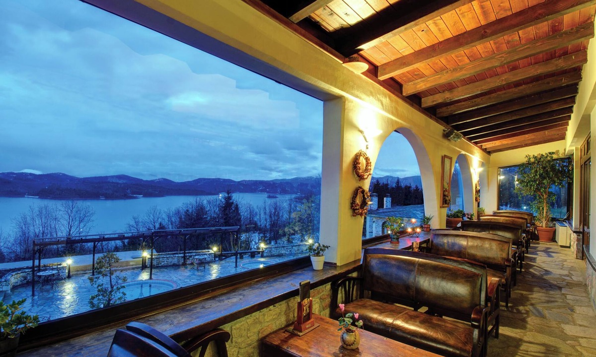 Lake Plastiras Hotel | Naiades hotel resort & Conference