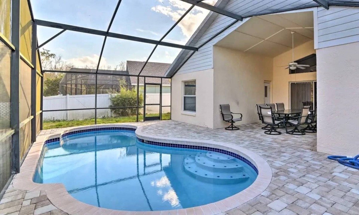 Indian Point Villa | Nature Villa - Rain Forest Out Back - Awesome Location 4 Bdrm!
