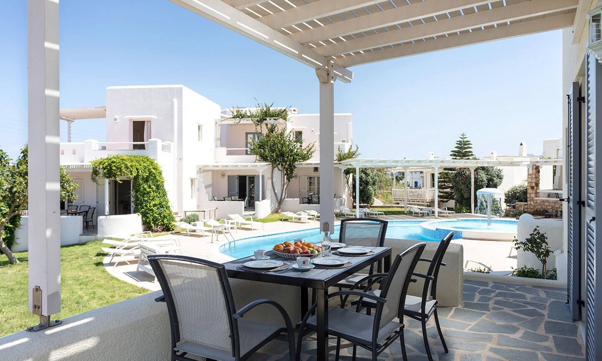 Stelida Villa | Naxos Relaxing Sea View Maisonette with Pool 4
