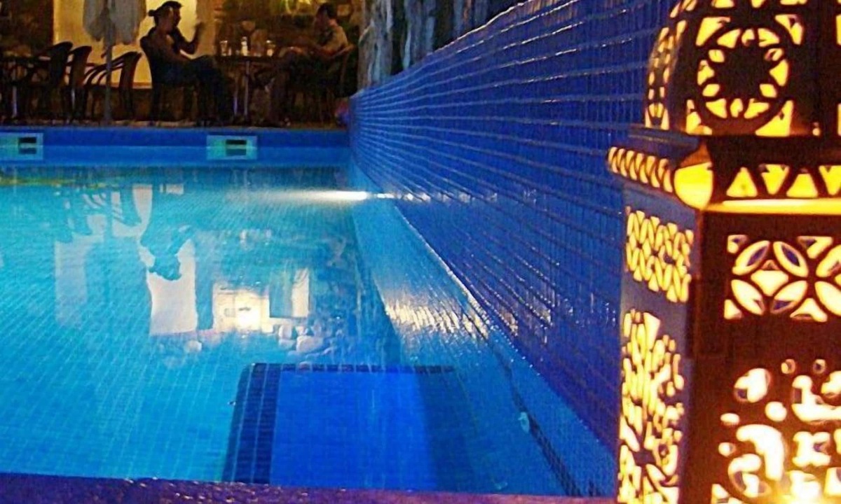Karlovassi Hotel | Nepheli
