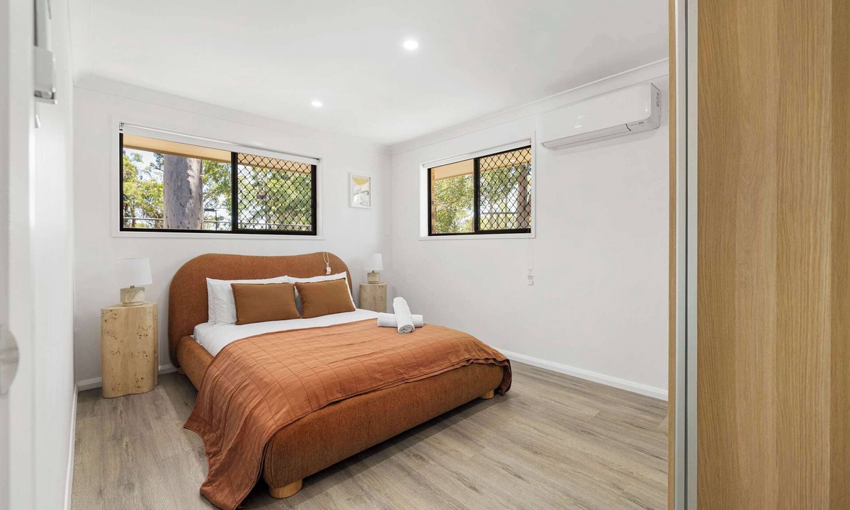 Helensvale House | New 2BR GrannyFlat,Near Movie World, Wet'Wild,Pool