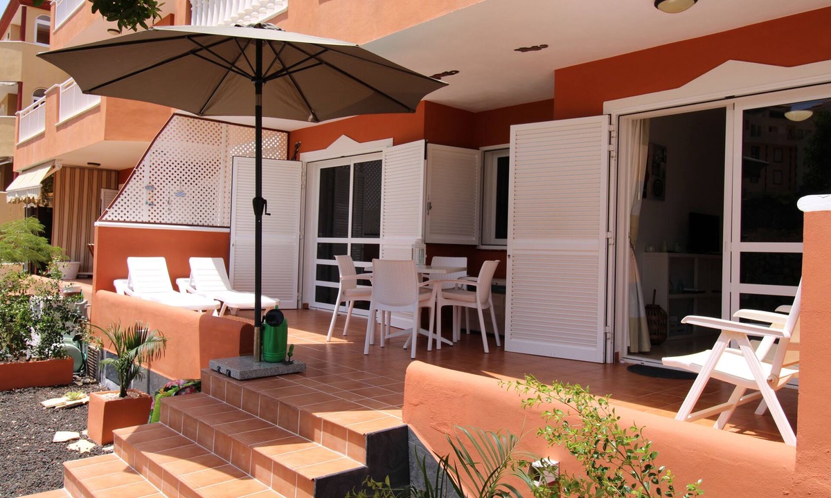 Callao Salvaje Apartment | newly renovated apartment near the beach with pool